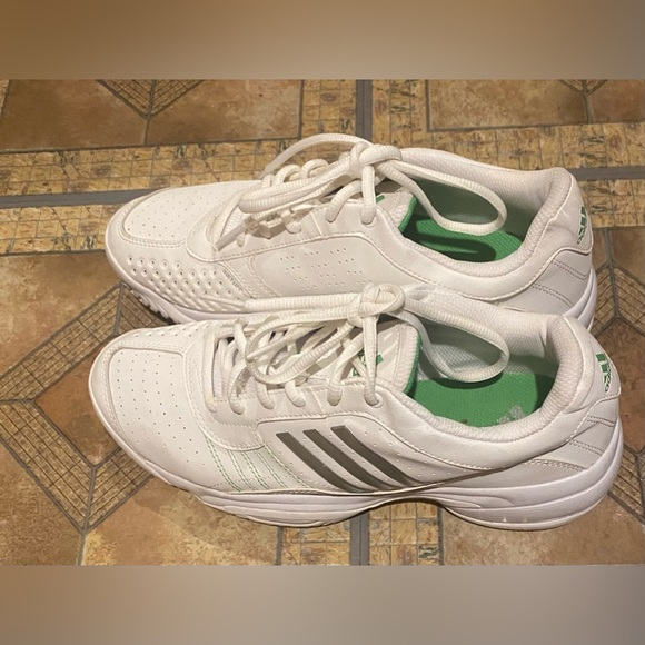 Adidas shoes - Picture 5 of 5